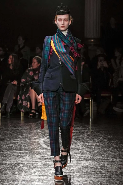 Look 20